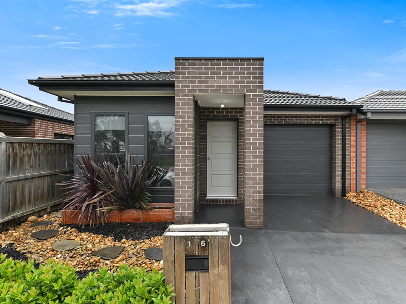 16 Copper Beech Road, Beaconsfield, Vic 3807 - Property Details