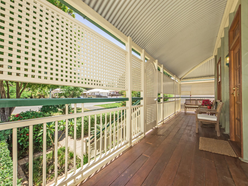 10 Park Street, Ipswich, Qld 4305 Property Details