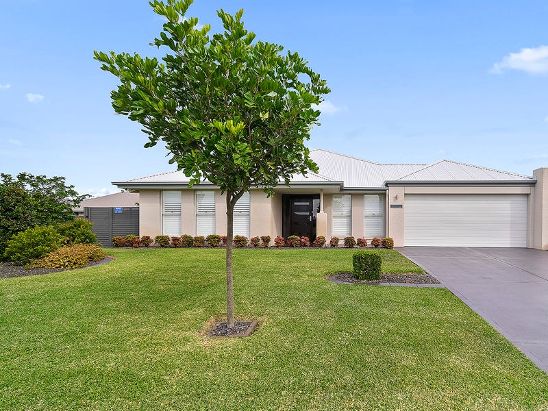 12 Sygna Street, Fern Bay, NSW 2295