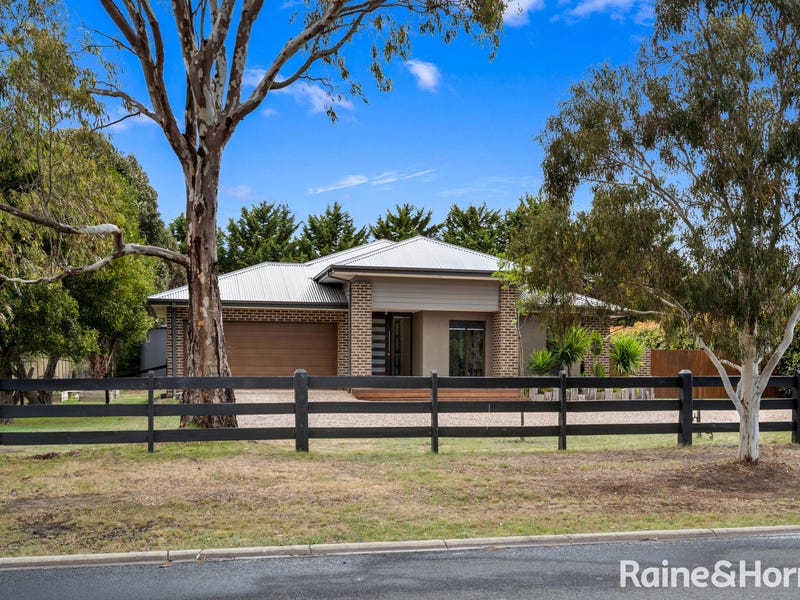 2B Rangeview Drive, Riddells Creek, VIC 3431