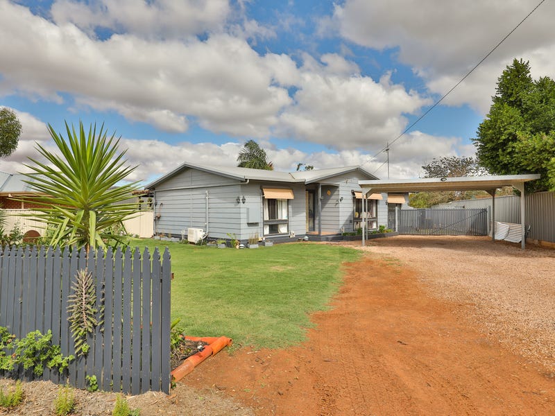 81 Wood Street, Gol Gol, NSW 2738