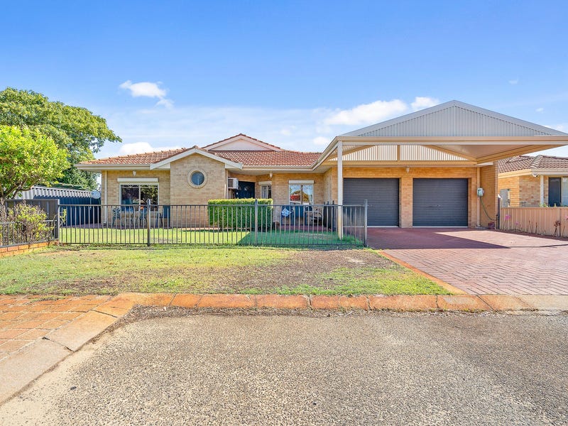42 WOODLEIGH GARDENS, Ballajura, WA 6066 House for Sale realestate