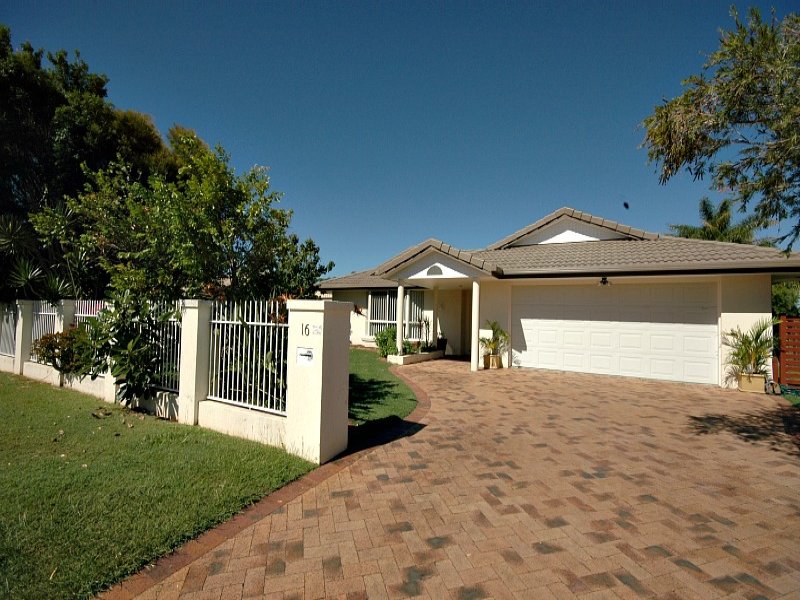 16 Royal Drive, Kawungan, Qld 4655 Property Details