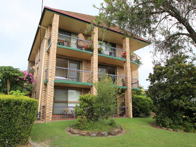 2/10 Fourth Avenue, Bongaree, Qld 4507 Property Details