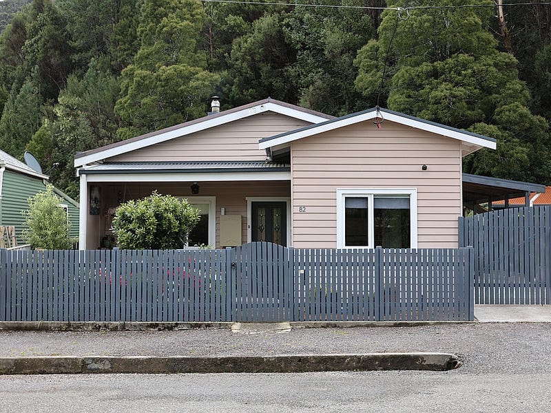 82 Esplanade, Queenstown, Tas 7467 Property Details