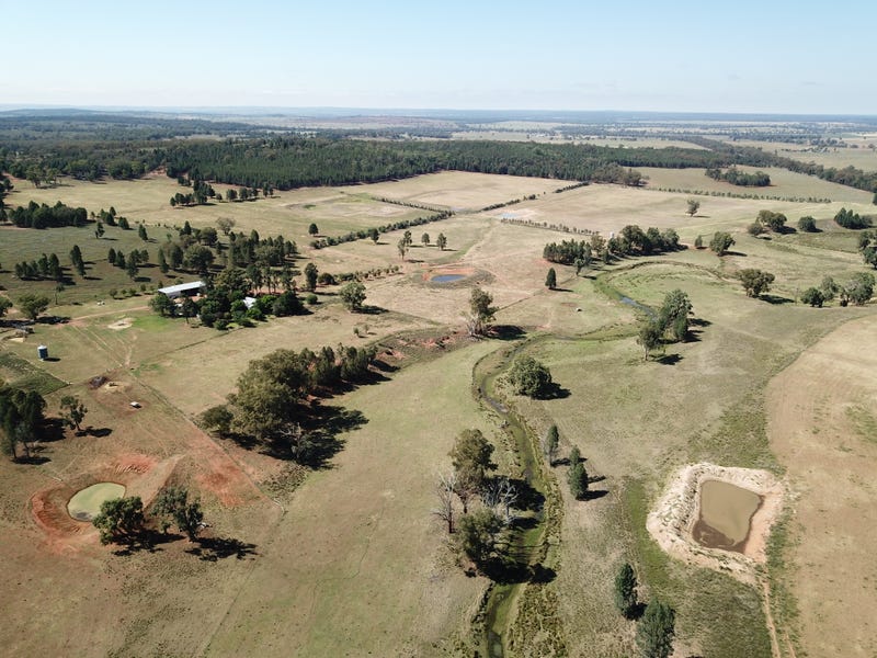 912 Tooraweenah Road, Yarragrin, NSW 2842