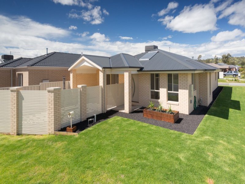 18 Daintree Way, Wodonga, Vic 3690 Property Details
