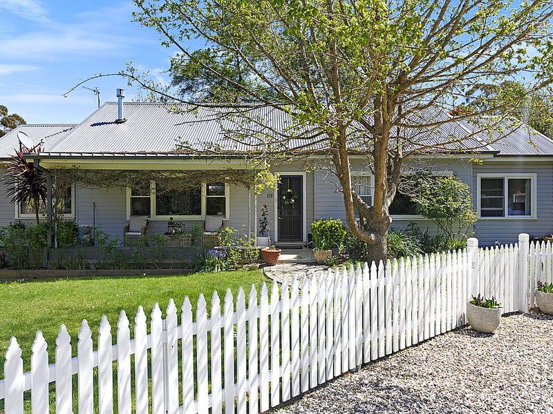 64 Old South Road, Bowral, NSW 2576 Property Details