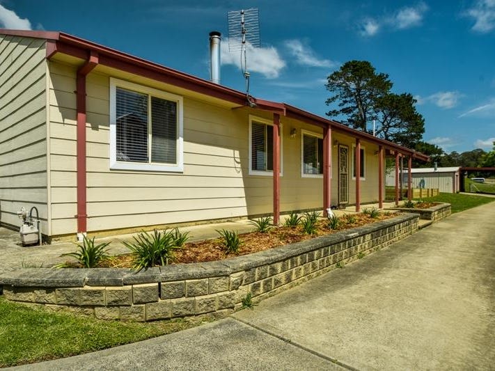 32 Hill Street, Bundanoon, NSW 2578