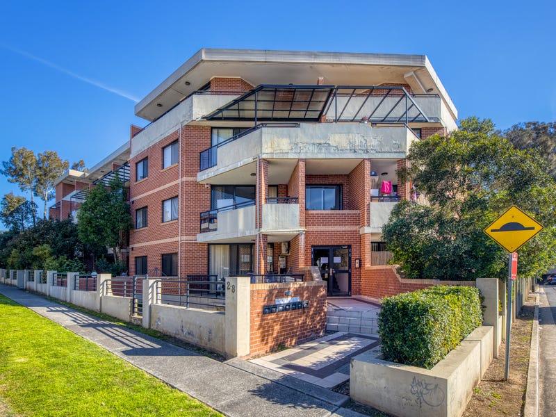 14/28 Kitchener Avenue, Regents Park, NSW 2143