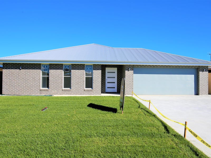 4A Maxwell Drive, Eglinton, NSW 2795 Property Details