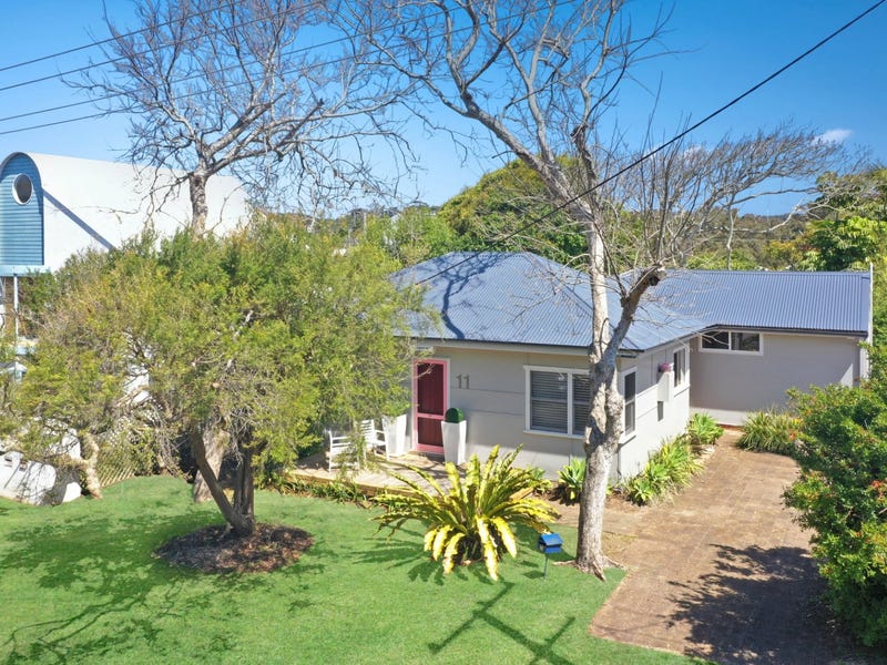 11 Ocean Street, North Avoca, NSW 2260