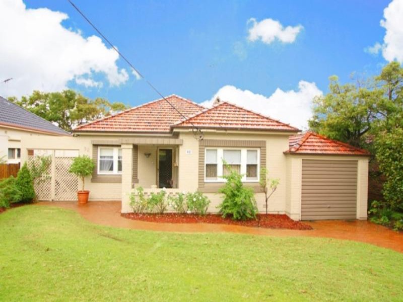 52 Carwar Avenue, Carss Park, NSW 2221