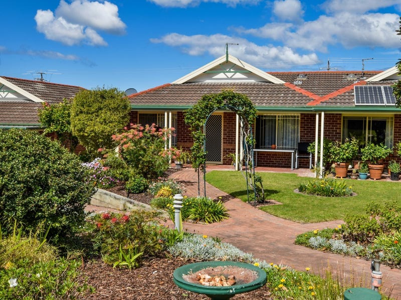 49/15 Canal Road, Paynesville, Vic 3880 Property Details