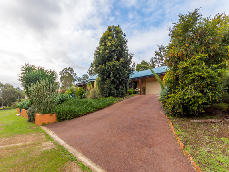 49 Chestnut Road, Jarrahdale, WA 6124