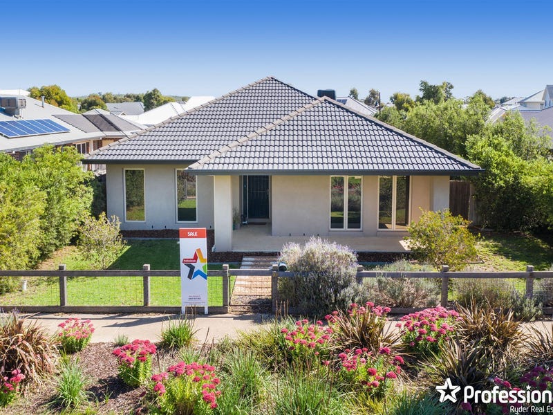 33 Bendigo Drive, Eynesbury, Vic 3338 House for Sale