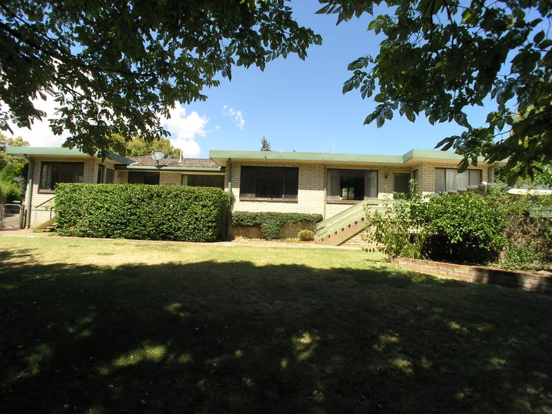 126 Coronation Drive, Orange, NSW 2800 Property Details