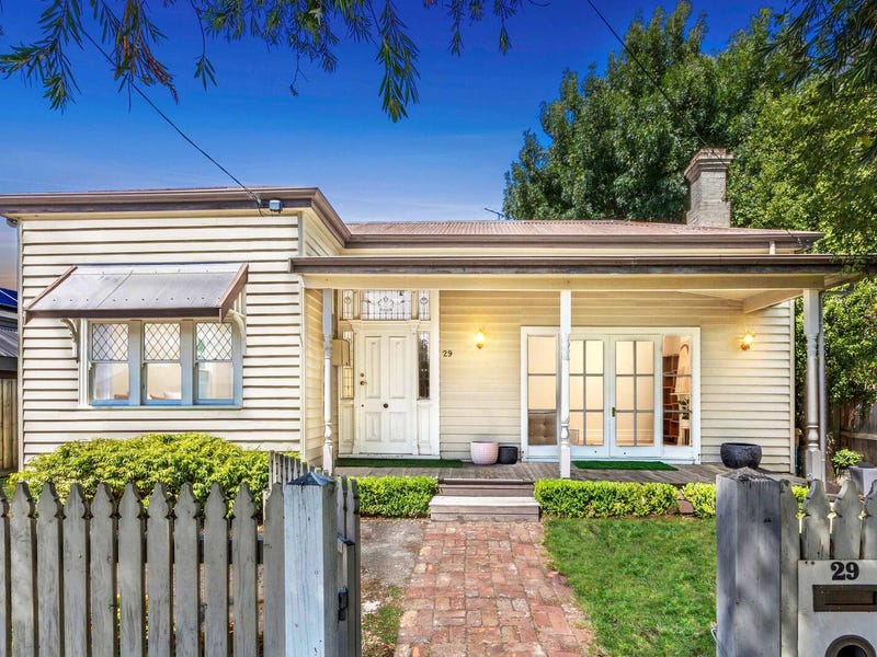 29 Roebuck Street, Newtown, VIC 3220