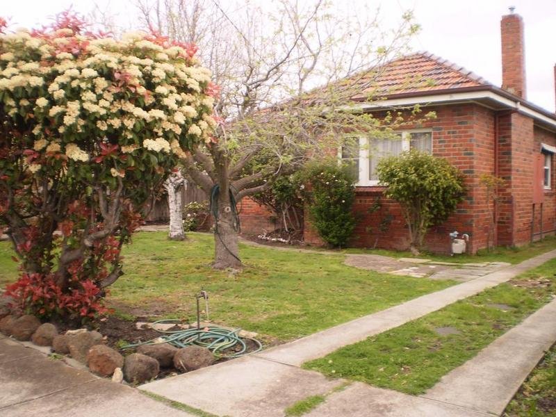 16 Lord Street, Mckinnon, VIC 3204