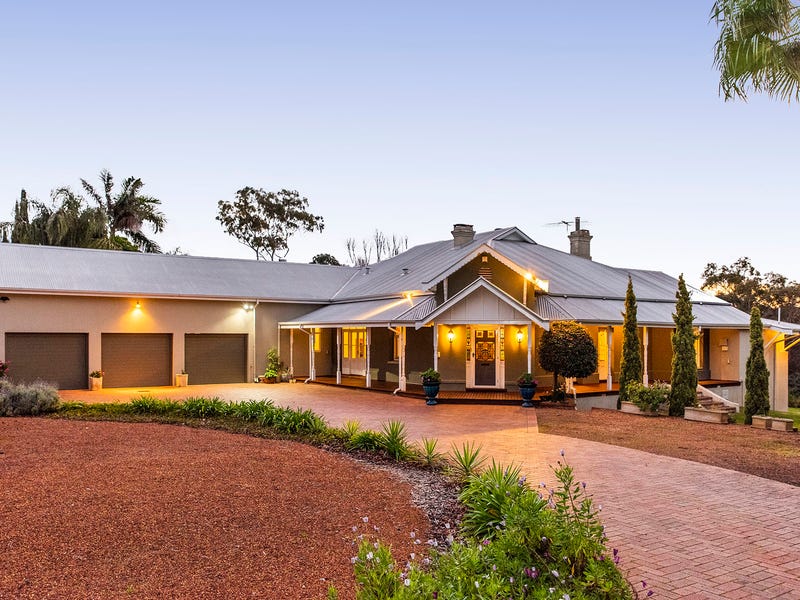 25 Beverley Terrace, South Guildford, WA