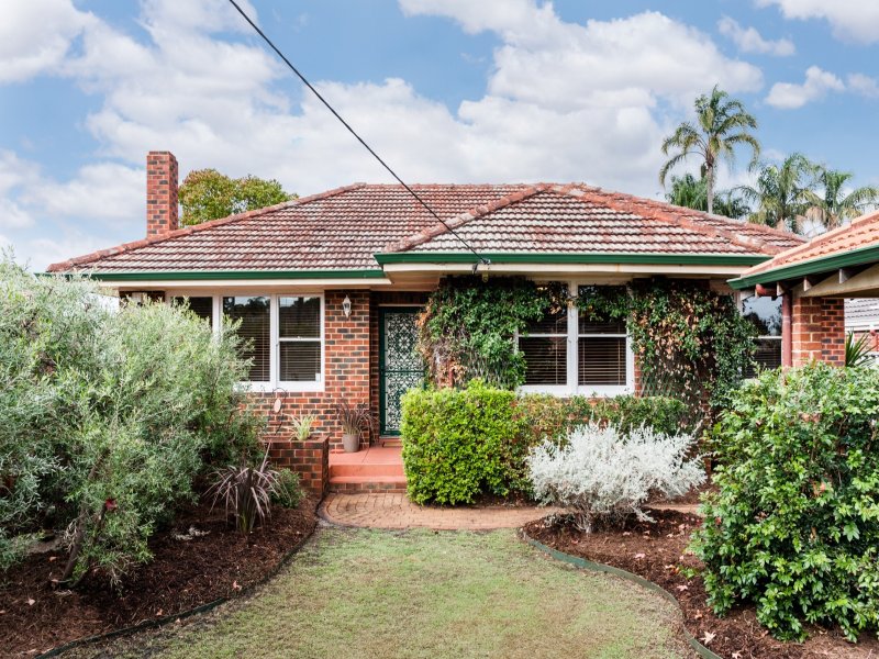 211A Bateman Road, Brentwood, WA 6153 Property Details