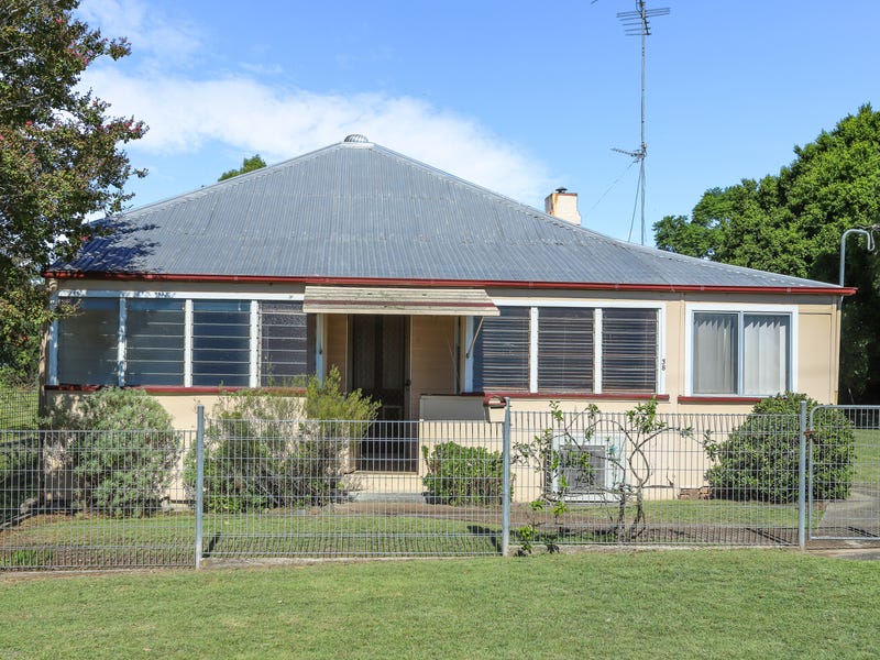 38 Chapman Street, Dungog, NSW 2420 Property Details