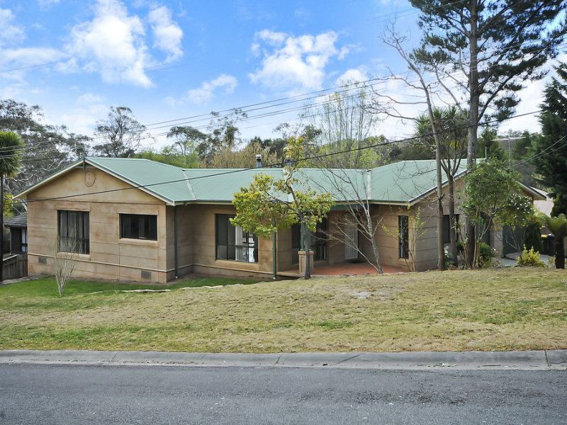 6 Denman Pde, Leura, NSW 2780 Property Details