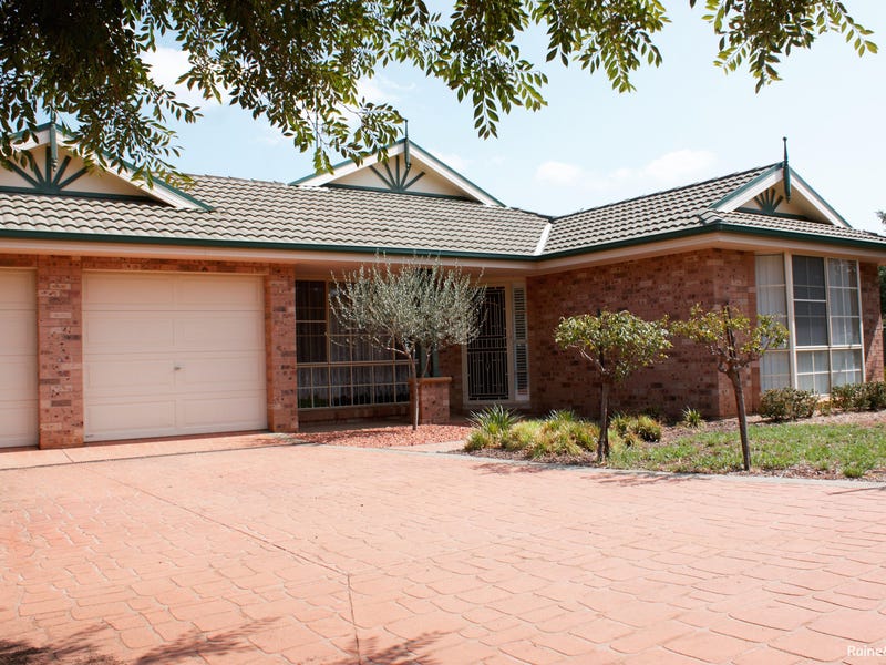 13 b Street, Parkes, NSW 2870
