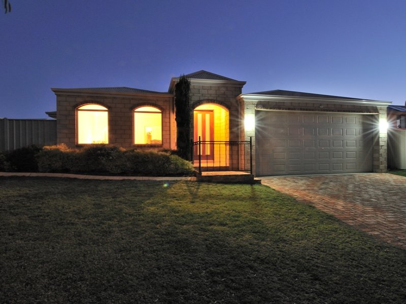 41 Princeton Dve, Port Bouvard, Wannanup, WA 6210 Property Details