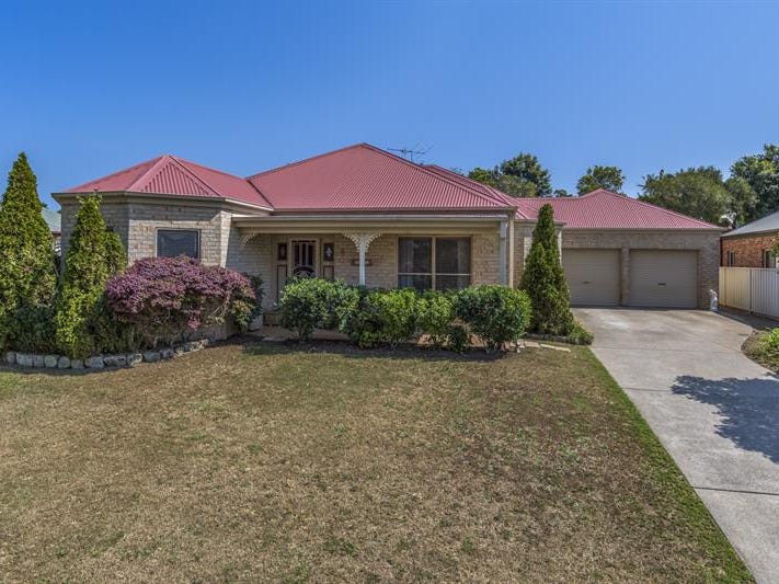 4 Canterbury Drive, Morpeth, NSW 2321