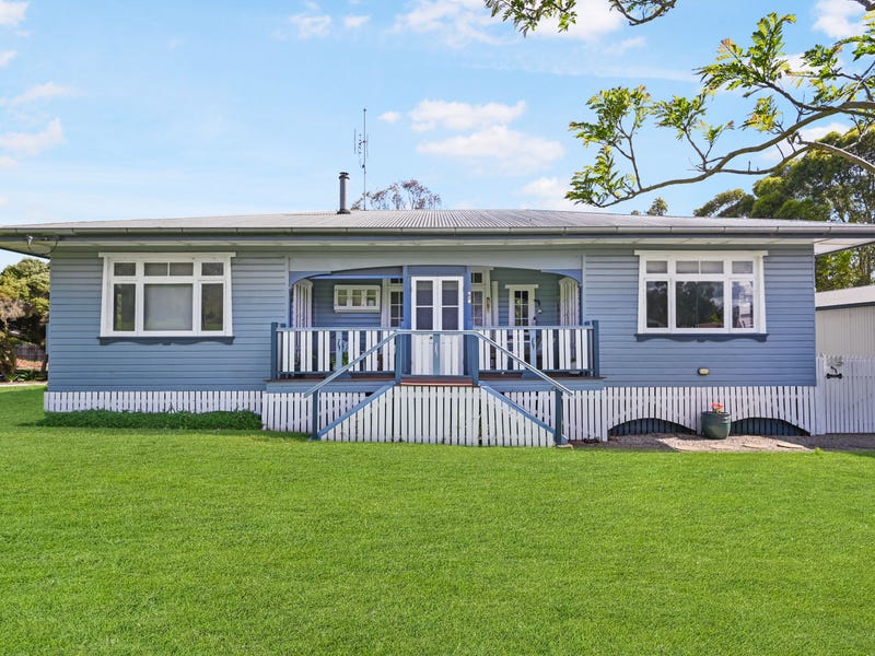 4 Harmony Court, Gowrie Junction, QLD 4352