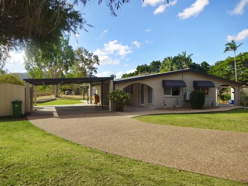 4 Cordingley Road, Alligator Creek, QLD 4816