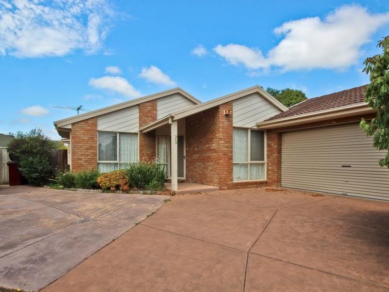 313 Centre Road, Narre Warren South, VIC 3805