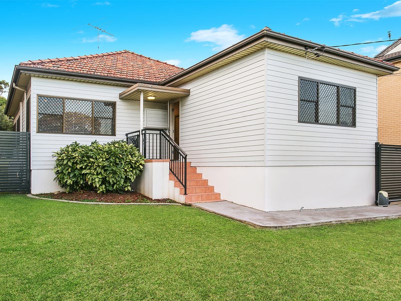 51 Albion Street, Roselands, NSW 2196