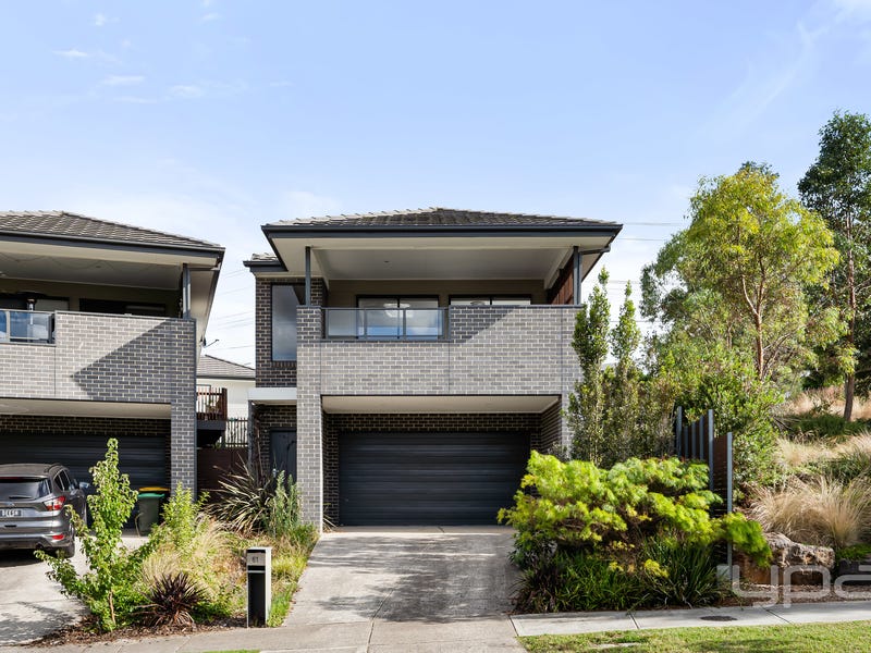 61 Valley Park Boulevard, Westmeadows, Vic 3049 Property Details