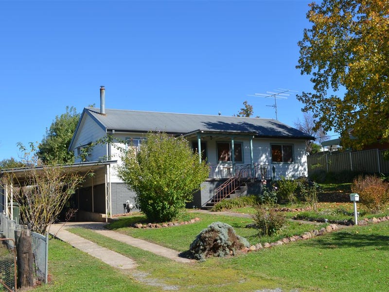 2123 Lockhart Street, Adelong, NSW 2729 Property Details