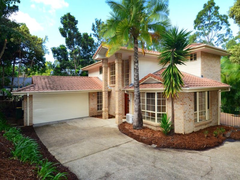 4 Tea Gardens Place, Robina, Qld 4226 Property Details