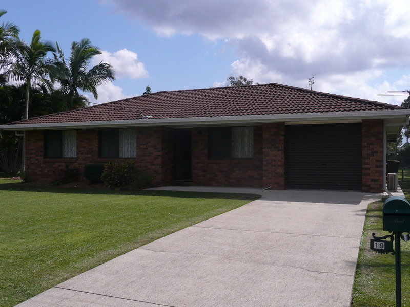 19 Beacon Street, Morayfield, QLD 4506