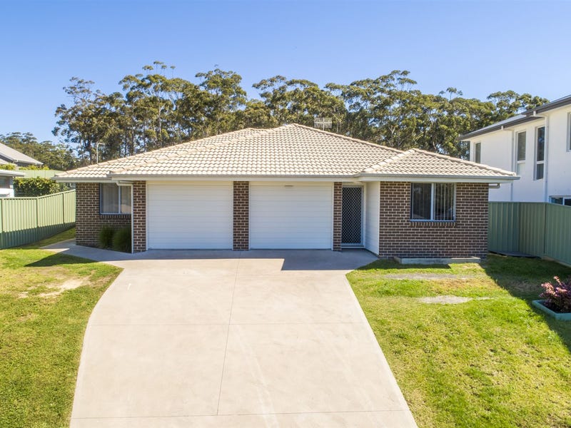 35 & 35a Gemini Way, Narrawallee, NSW 2539 Property Details
