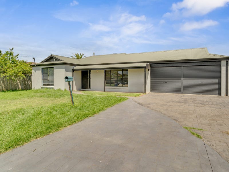 11 Russell Street, Darley, Vic 3340 House for Sale