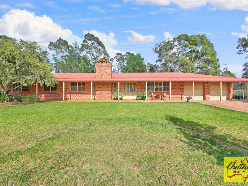 2 Browns Road, The Oaks, NSW 2570