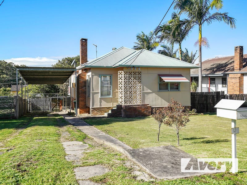 12 Margaret Street, Fennell Bay, NSW 2283