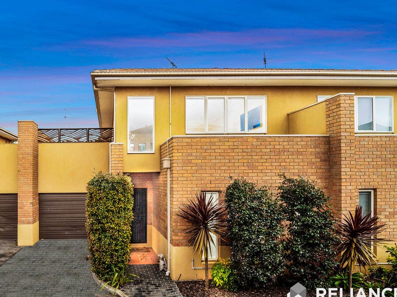18/13 Stawell Street, Werribee, Vic 3030 Property Details