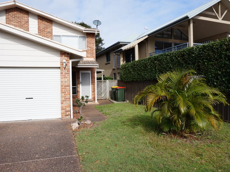 33B Sandy Point Road, Corlette, NSW 2315