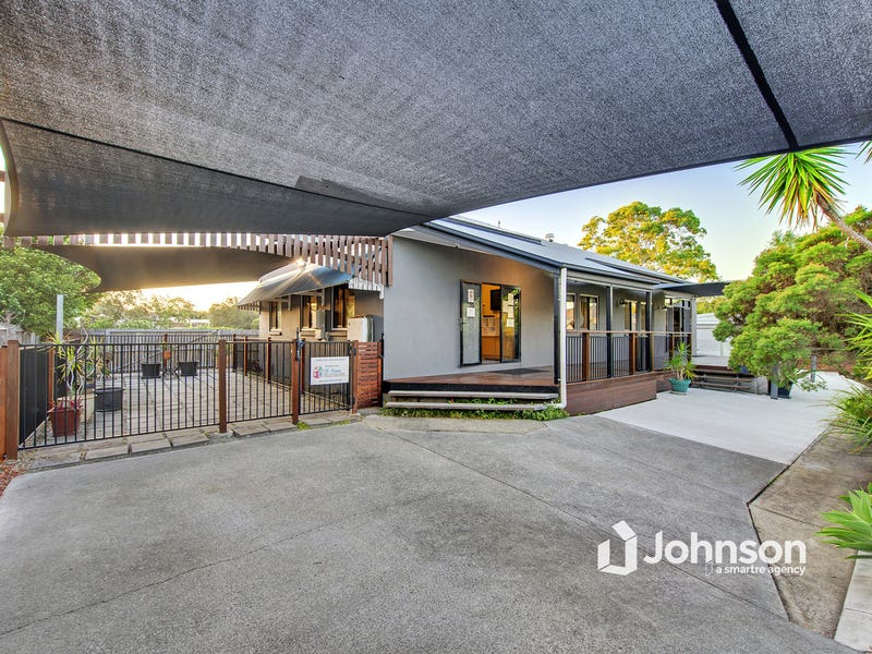 63 Wondall Road, Wynnum West, QLD 4178