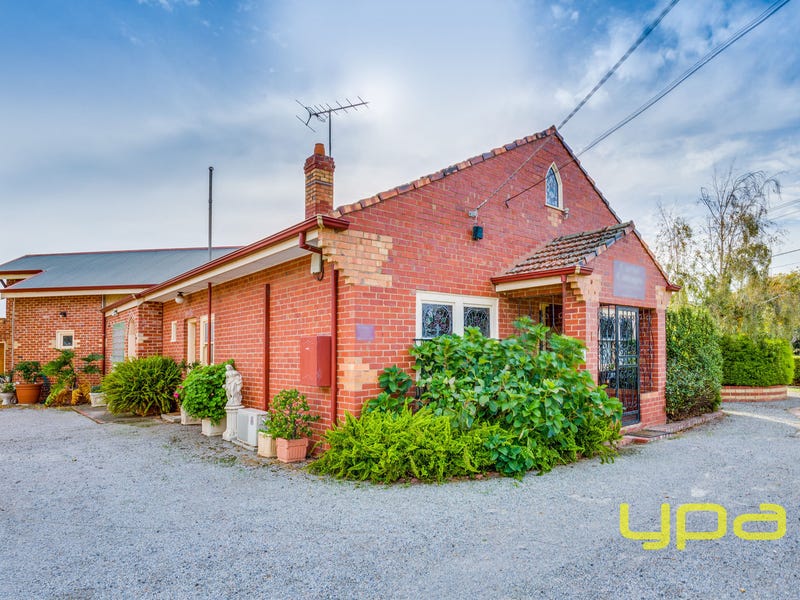 1 College Road, Werribee, Vic 3030 Property Details