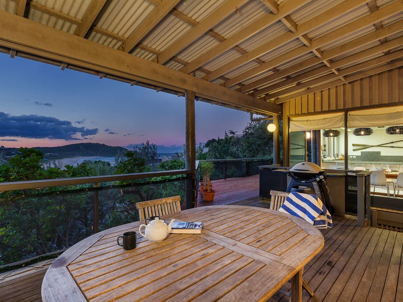 11 Headland Road, Boomerang Beach, NSW 2428
