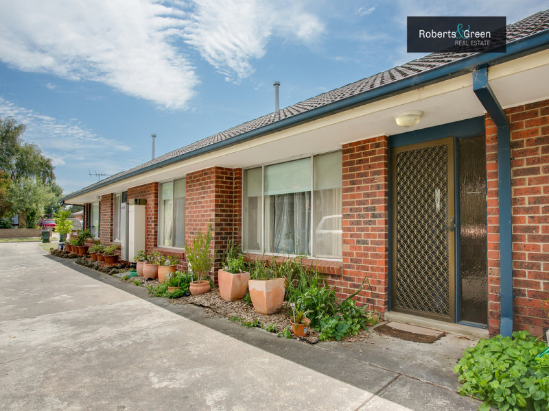 2/11 McCallum Street, Hastings, Vic 3915 Property Details