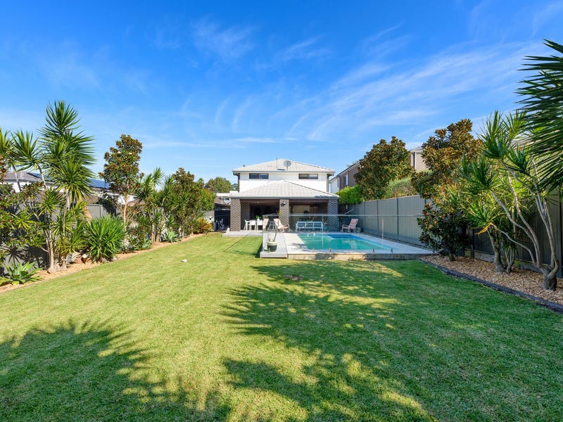 13 Arcadia Avenue, Gymea Bay, NSW 2227