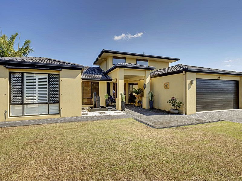 120 Silky Oak Crescent Carindale Qld 4152 Property Details